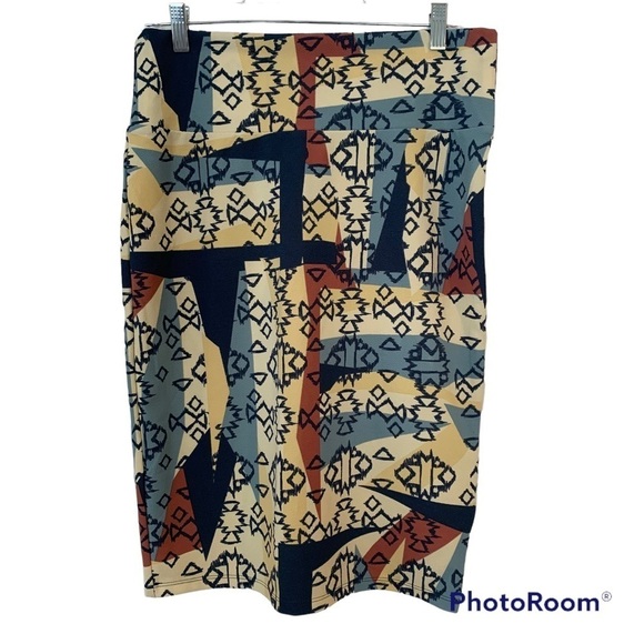 LulaRoe Cassie Retro and Southwest Print Pencil Skirt Size Large - Picture 1 of 6